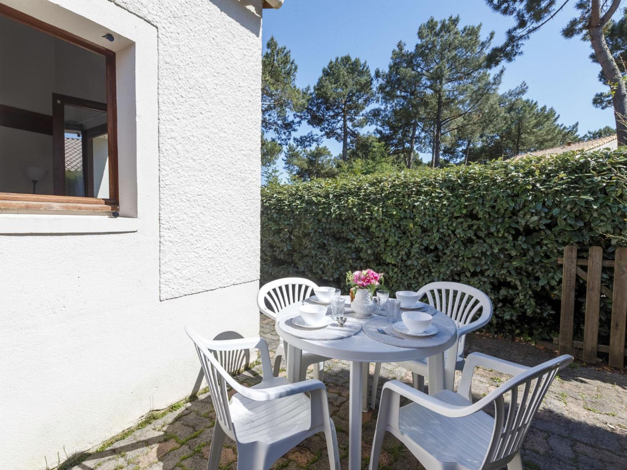 Holiday Home Les Charmilles-6 La Palmyre Extérieur photo